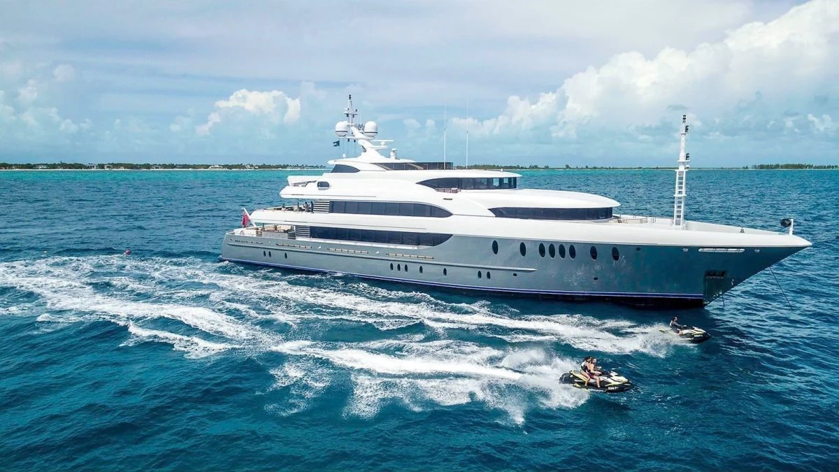 Bahamas: A Personal Journey on IYC’s Loon MegaYacht & Flying Privately on A Magellan Jet