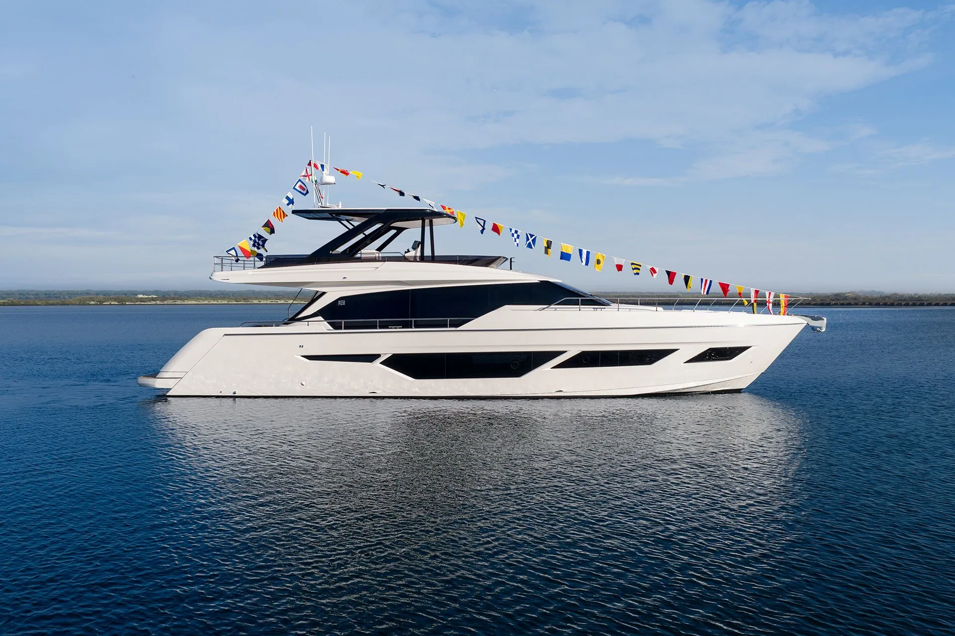 Ferretti Yachts 720: A New Benchmark in Flybridge Design